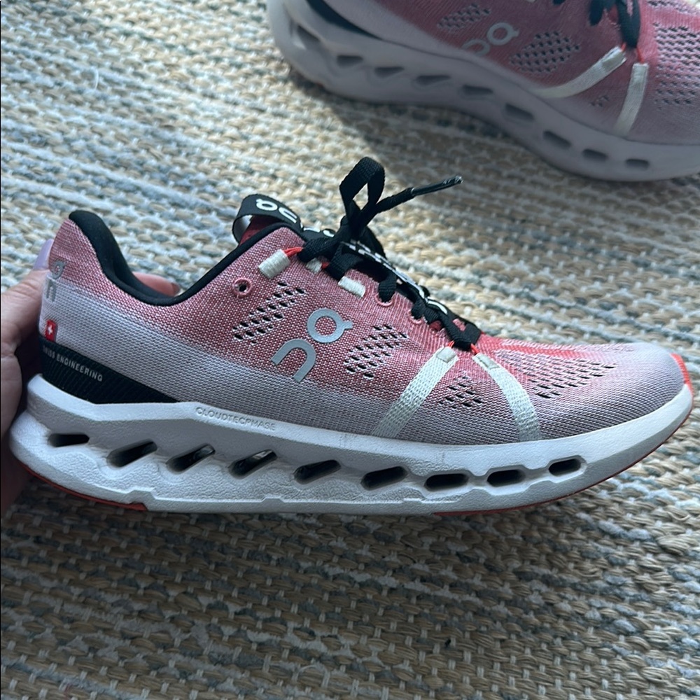 On Running Women's Running Shoes